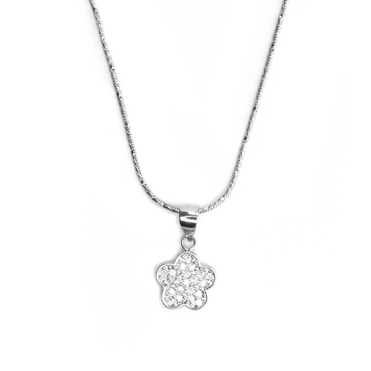 Flower Diamond Pendant in front view